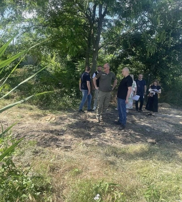 У Миколаєві розпочалися роботи з усунення проблеми попадання каналізаційних стоків в озеро, яке розташоване на території парку «Ліски».