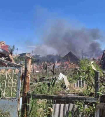 Ворог вдарив ракетою по приватному сектору на півдні Одещини, є поранені (доповнено)