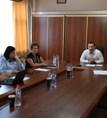 Штучний інтелект, фейкові дзвінки та злам акаунтів: підприємців Закарпаття попередили про нові кіберзагрози