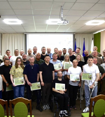 У Миколаєві ветеранам та родинам загиблих вручили сертифікати на придбання житла