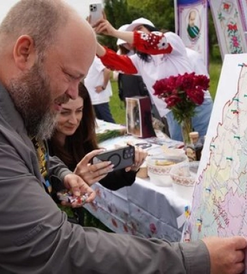 Луганщина відзначила 88-річчя: до Києва приїхала майже тисяча переселенців. ФОТОрепортаж