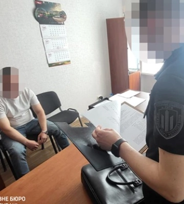 На Черкащині правоохоронець отримав підозру через побиття чоловіка під час оповіщення