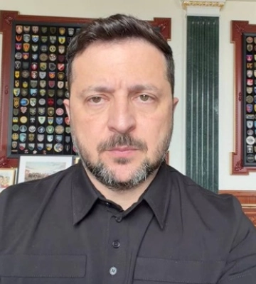 Зеленский предупредил украинцев об угрозе ударов