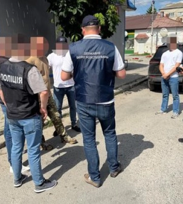 $2,5 тис. за видалення з "Оберегу": на Тернопільщині затримано посадовця ТЦК. ФОТО