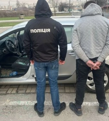 За вивезення ухилянтів до Молдови організатор схеми отримав понад 42 тисячі доларів, - прокуратура. ФОТО