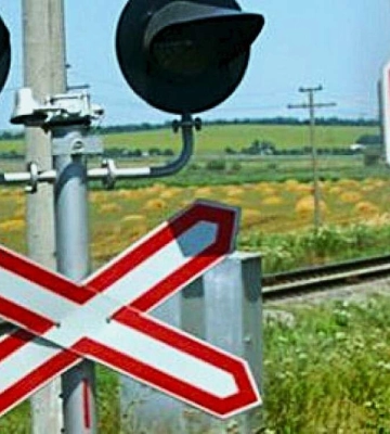 У Дніпрі на два дні планують перекрити рух через залізничний переїзд: що відомо
