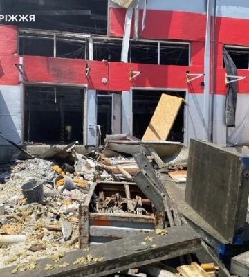 Окупанти вдарили по терміналу «Нової пошти» у Запоріжжі 