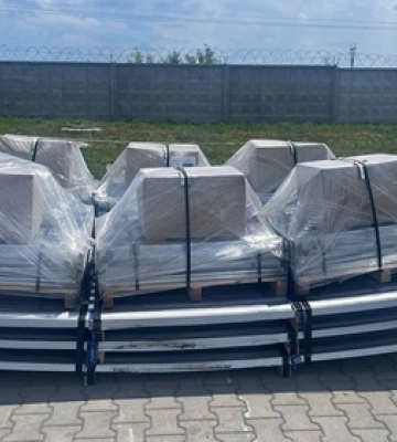 Волинські фермери отримали 34 модульні зерносховища від ООН