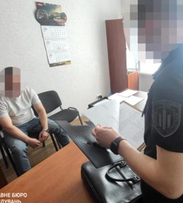 В Черкасской области полицейскому сообщили о подозрении в избиении мужчины во время работы мобилизационных групп