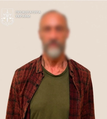 Вживали наркотики і перевдягались у жіночі речі: у Києві затримали організатора чоловічих вечірок