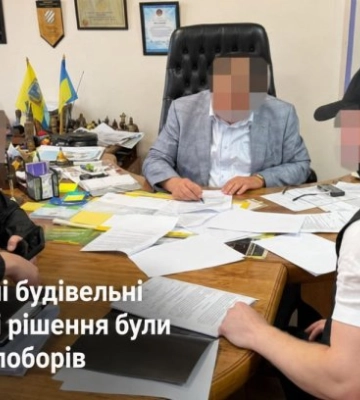На Київщині будівельні та земельні рішення були джерелом поборів