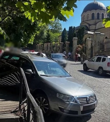 У Києві водій напідпитку тікав заднім ходом та вчинив ДТП (ВІДЕО)