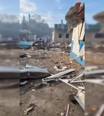 Российские войска нанесли удар 12 КАБами по рынку в Днепропетровской области, есть раненые