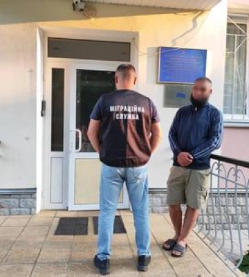 Міграційники Полтавщини затримали нелегального мігранта з Туркменістану
