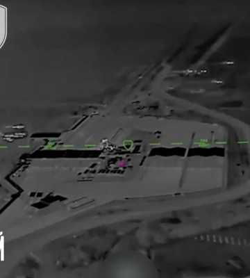 Українські військові вдарили по залізничному мосту, понтонній переправі та вантажівках у Чонгарі