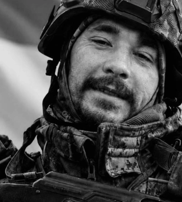 Не встиг створити сім'ю: «на щиті» на Волинь повертається 26-річний Герой Сергій Сміховський