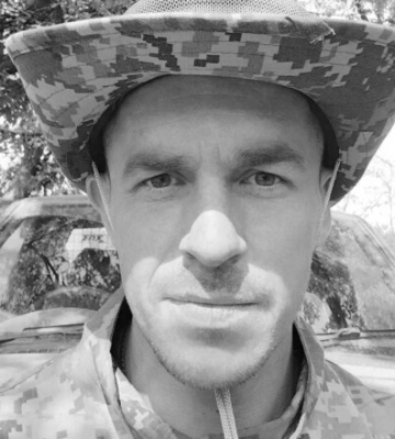 Склоним головы. Футбольный рефери погиб на Запорожском направлении