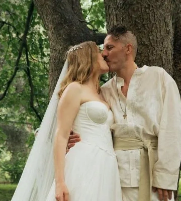 Євген Клопотенко одружився у Ботанічному саду: весілля без підготовленого сценарію