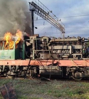 РФ атакувала залізничну станцію Лозова: поранені машиніст і його помічник