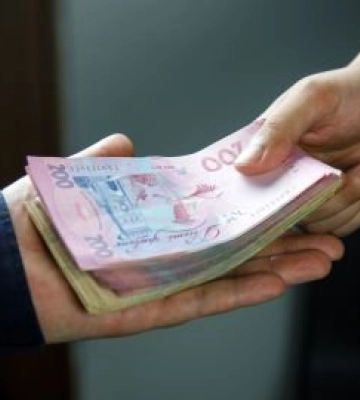 Борги тягнуться з 2021 року: на Львівщині викрили невиплату зарплат на держпідприємстві