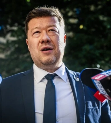 Спікер парламенту Чехії зробив різку заяву щодо українських біженців