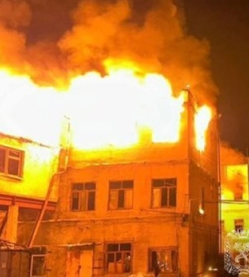 Росіяни вдарили по цивільному підприємству в Харкові