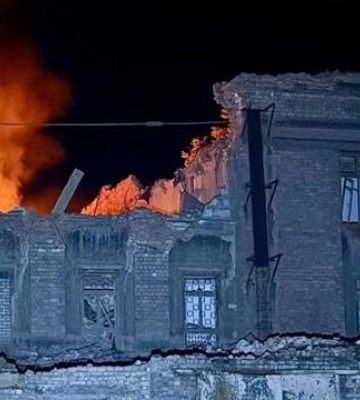 Массированная атака на Украину: в Киеве горит Лавра, раненые в Харькове