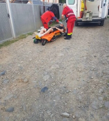 На Закарпатті у ДТП тяжко травмувався мотоцикліст: деталі рятувальної операції (Фото)