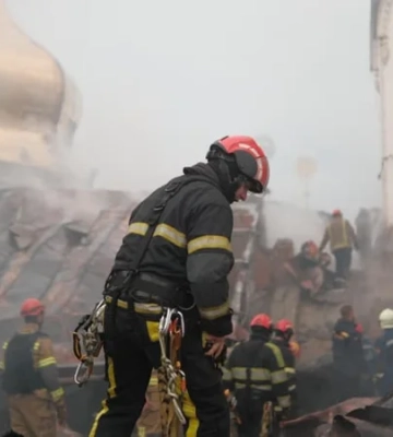 «Больше всего пострадал». В Успенском соборе Киево-Печерской лавры существует опасность обрушения после попадания шахеда и пожара