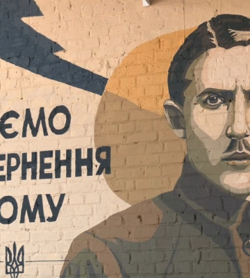 На одній з вулиць Черкас з’явився новий мурал (ВІДЕО)