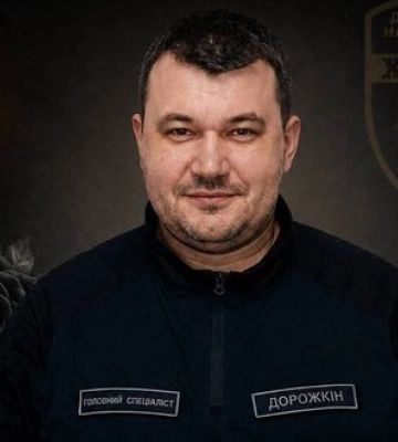 Во время обстрела погиб сотрудник Департамента чрезвычайных ситуаций Харькова Алексей Дорожкин. ФОТО