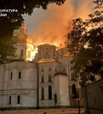 Последствия массированного удара РФ по Киеву: разрушения во всех районах. ФОТОрепортаж