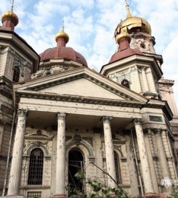 Ракетна атака на Дніпро: зруйновано приміщення коледжу, понівечено Будинок органної та камерної музики