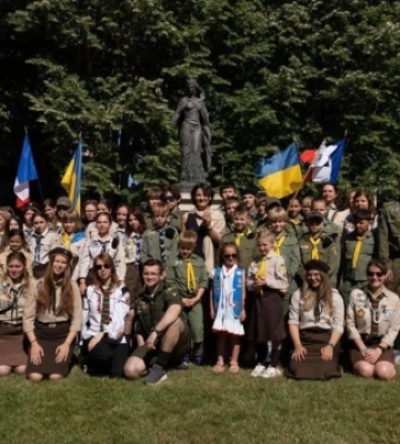 У Франції представники діаспори та дипломати відзначили День Анни Київської