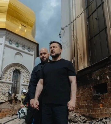 Зеленський запропонував Путіну зустрітися під час саміту «Великої сімки»