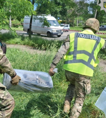 У Шевченківському районі Києва поблизу проїжджої частини вилучили бойову частину «Герані-2»