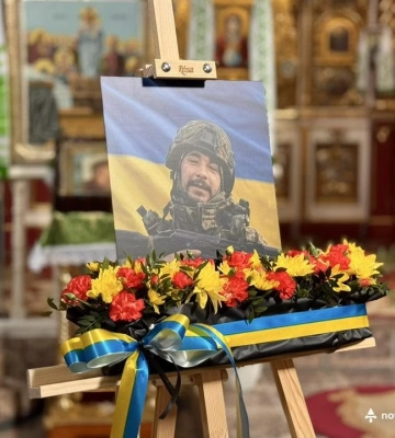 Нововолинська громада провела у вічність Героя Андрія Грущука