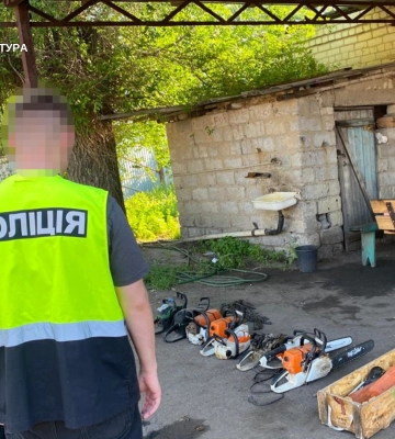 На Дніпропетровщині викрито групу «чорних лісорубів» та повідомлено їм про підозру
