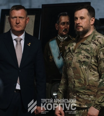 Билецкий: Привлечь половину иностранцев в пехоту вряд ли удастся, лучше заменить часть НРК