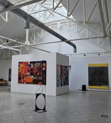 Росіяни вчергове пошкодили Палац «Україна» (відео)