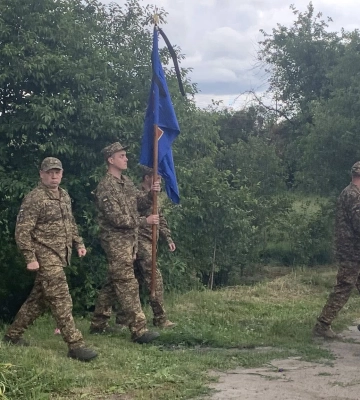 Віддав життя за Україну: на Волині провели в останню дорогу воїна Юрія Ростанюка