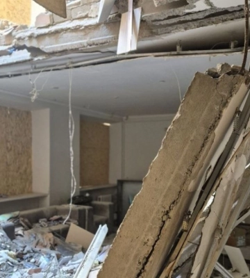 Делегація ООН оглянула зруйнований ворогом пологовий будинок в Одесі 