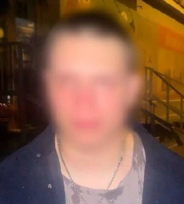 Накинувся на підлітків біля ЖК: у Шевченківському районі затримано п'яного хулігана