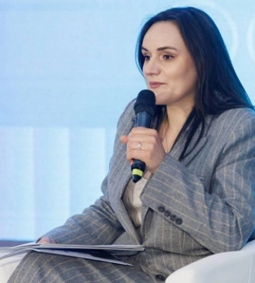 Удари РФ по українській культурі: уряд посилює створення фондосховищ