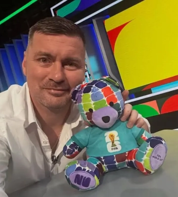Идеально! Милевский показал, под какую закуску смотрит матчи чемпионата мира