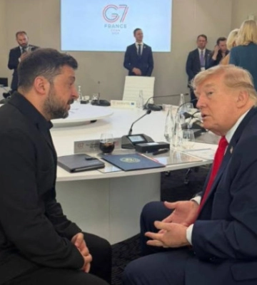 Володимир Зеленський та Дональд Трамп зустрілися на полях саміту G7, фото