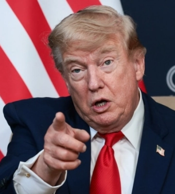 Трамп заявив, що Росія повинна укласти угоду, й анонсував зустріч із Зеленським «сьогодні пізніше»