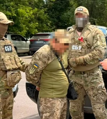 Фальшивые лицеи и артисты: ликвидировано еще 11 схем для уклонистов