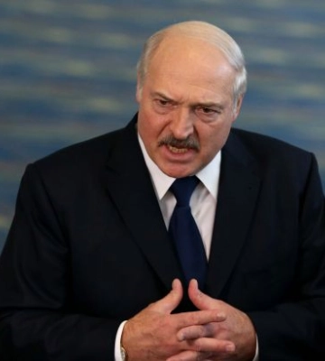 «Не треба провокувати мене»: Лукашенко попросив вибачення у Зеленського