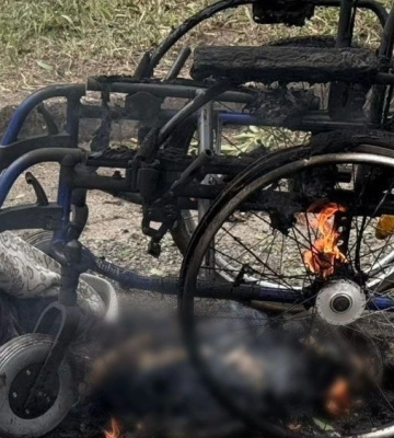 У Нікополі російські військові поцілили FPV-дроном по людях, які пересувалися дорогою: троє загиблих